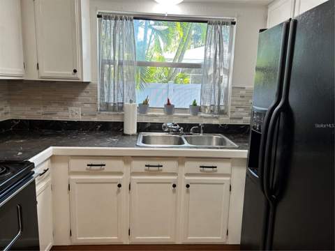 1105 58th Street, St Petersburg FL - photo 14 of 37