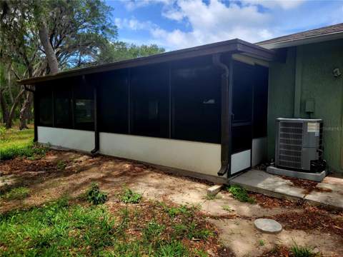 9022 Lingrove Road, Weeki Wachee FL - photo 6 of 52