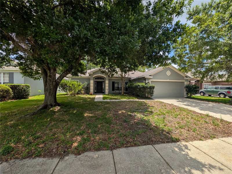 3 bedroom Single Family Residence at 671 Carey Way, Lake Kehoe Preserve 45/87, Orlando — photo 1