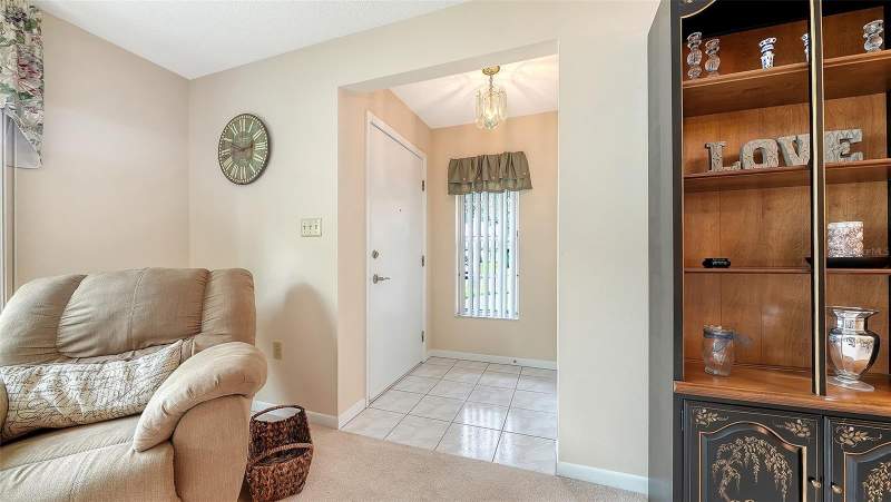 2 bedroom Condominium at 4207 Bowling Green Circle, Center Gate Village 4, Sarasota — photo 3