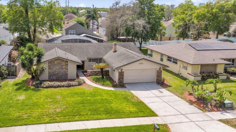 3 bedroom Single Family Residence at 606 Iris Street, Spring Oaks Unit 6, Altamonte Springs — photo 2