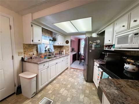 410 Hawthorne Boulevard, Leesburg FL - photo 6 of 6