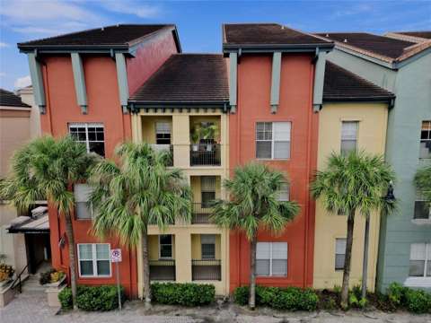 2410 W Azeele Street #216, home for sale in Tampa 33609