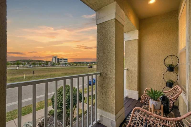 10554 GREEN IVY LANE home for sale in Overlook at East Park
