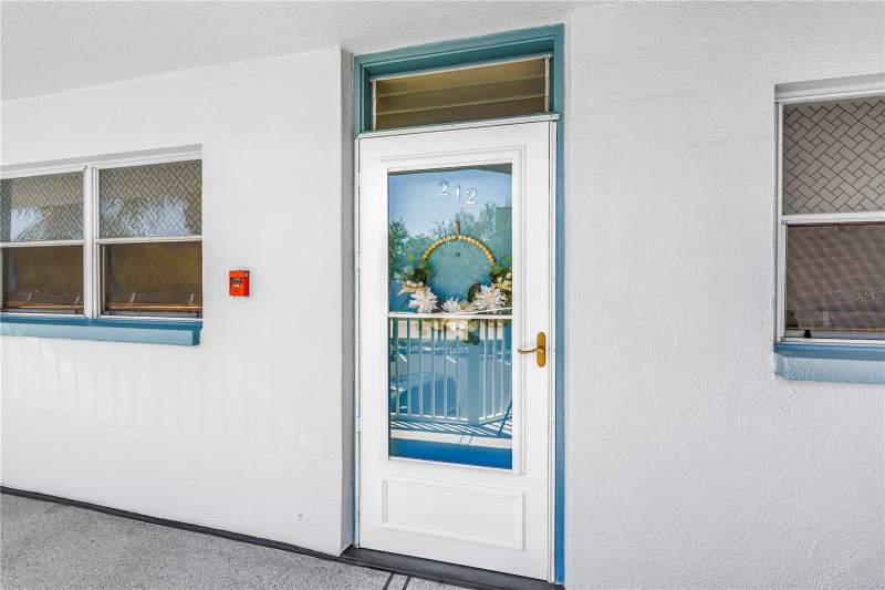 1 bedroom Condominium at 1868 Shore Drive #212, Shore Towers Building, South Pasadena — photo 2