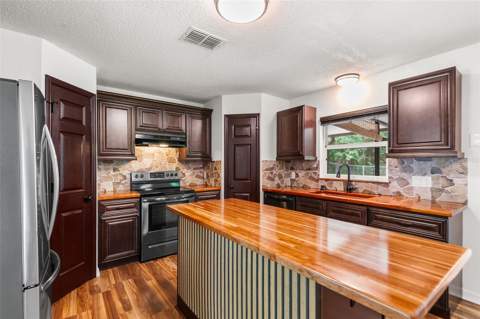 803 Mountbatten Lane, Kissimmee FL - photo 15 of 44