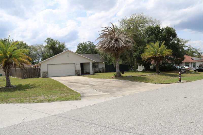 3 bedroom Single Family Residence at 2392 Brimhall Court, Deltona Lakes Unit 41, Deltona — photo 1