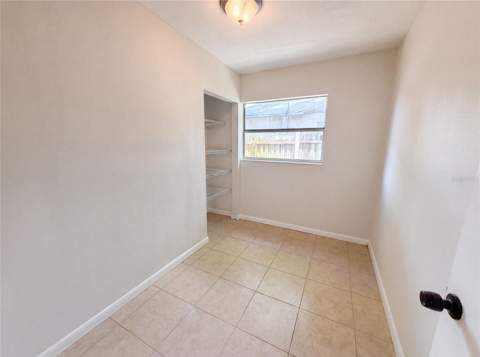 7018 Lynwood Drive, Tampa FL - photo 11 of 13