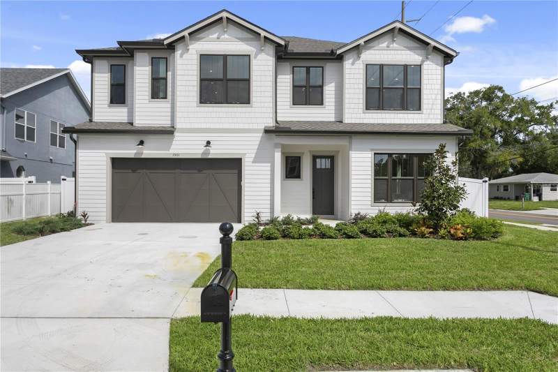 5 bedroom Single Family Residence at 3501 W Rogers Avenue, Gandy Blvd Park Add, Tampa — photo 2