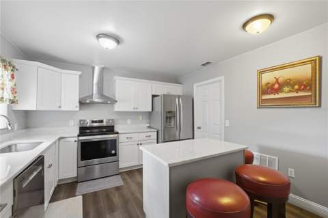 675 Basingstoke Court, Poinciana FL - photo 14 of 38