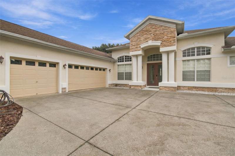 4 bedroom Single Family Residence at 1519 Brilliant Cut Way, Diamond Hill, Valrico — photo 2