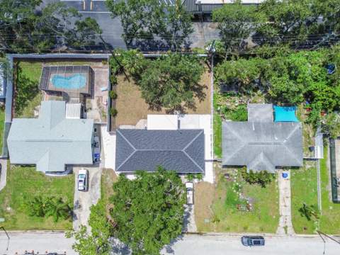 9046 3rd Street, St Petersburg FL - photo 6 of 47