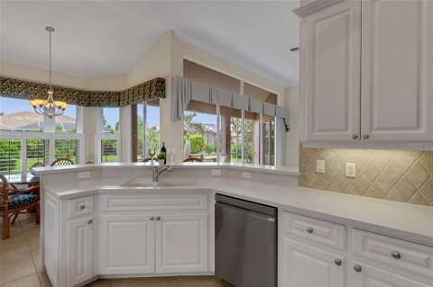716 Silk Oak Drive, Venice FL - photo 22 of 65