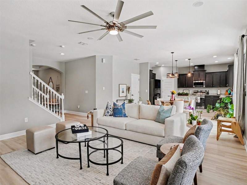 4 bedroom Single Family Residence at 9572 Waterway Passage Drive, Waterleigh Ph 2B, Winter Garden — photo 5