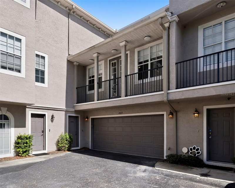 4 bedroom Townhouse at 2605 Espana Court, Audubon Villas Twnhms, Tampa — photo 1