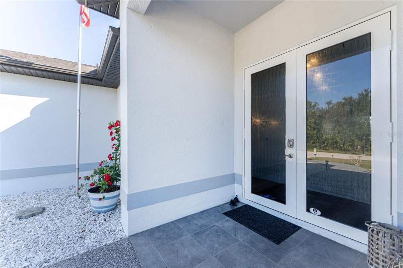 3 bedroom Single Family Residence at 23387 Cedarton Avenue, Port Charlotte Sec 013, Punta Gorda — photo 3