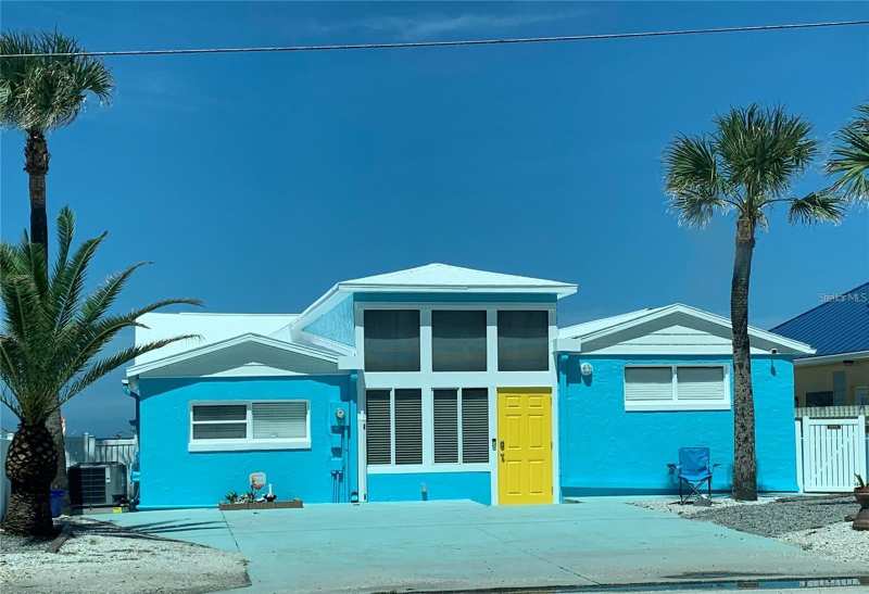 3 bedroom Single Family Residence at 813 N Atlantic Avenue, Boardwalk 09-17-34, New Smyrna Beach — photo 1