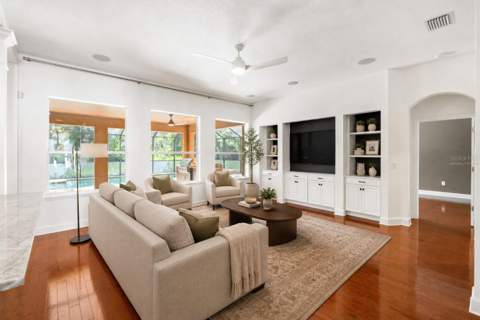 15910 Ternglade Drive, Lithia FL - photo 15 of 98