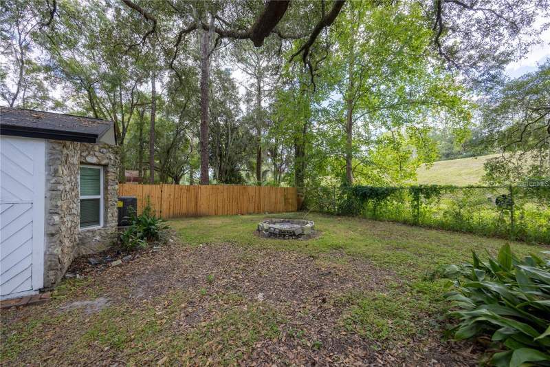 4 bedroom Single Family Residence at 14637 NE 145th Avenue, Not Assigned, Waldo — photo 5