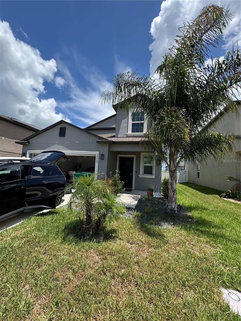 5 bedroom Single Family Residence at 36569 Smithfield Lane, Abbott Square Ph 1B, Zephyrhills — photo 1