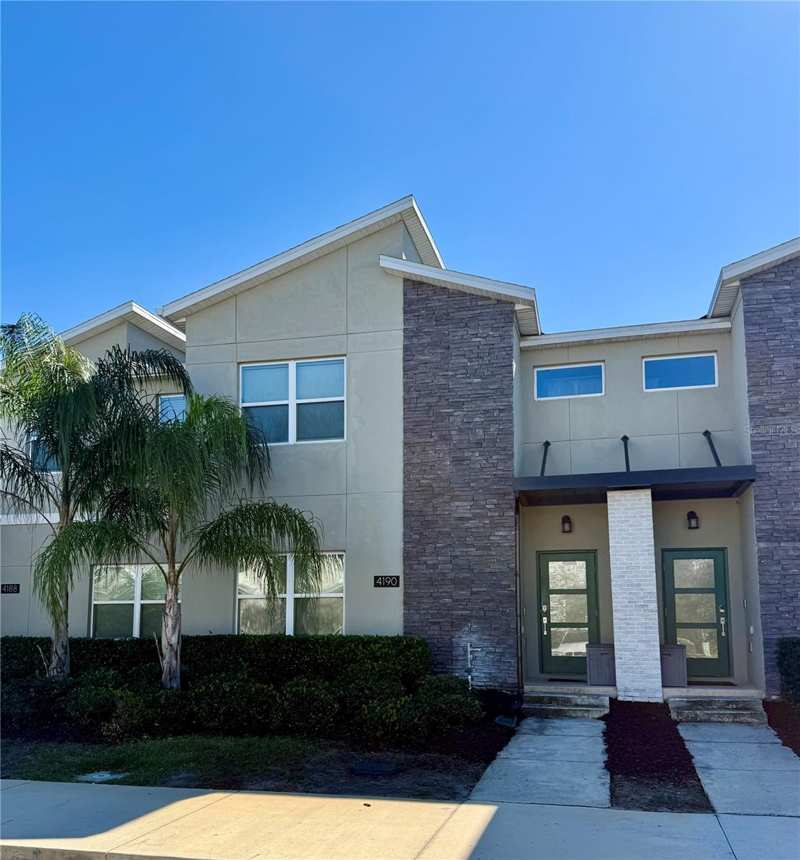 4 bedroom Townhouse at 4190 Paragraph Drive, Cove At Storey Lake 4, Kissimmee — photo 1