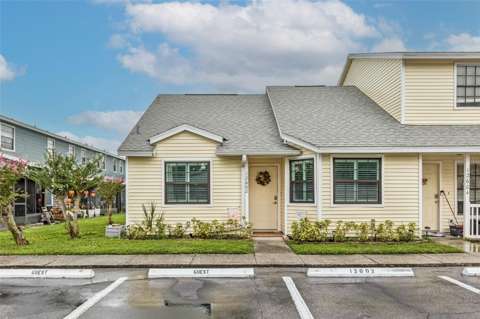 12602 Castle Hill Drive, home for sale in Tampa 33624