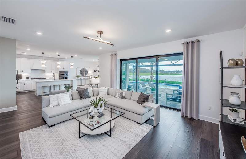 5 bedroom Single Family Residence at 7413 Summer Court, Grandura, Sarasota — photo 2