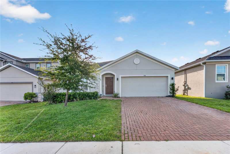 4 bedroom Single Family Residence at 594 Bellingham Way, Ardmore Reserve Ph Vi, Minneola — photo 1