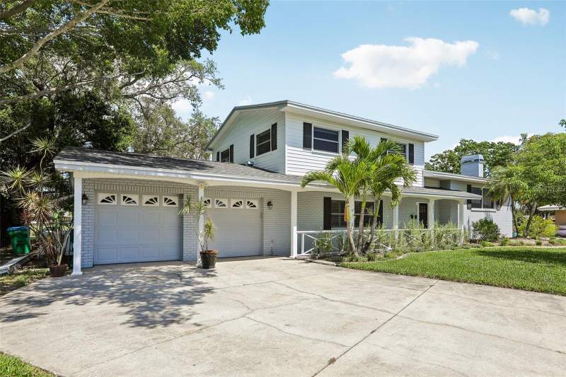 4 bedroom Single Family Residence at 6827 Tequesta Drive, Seminole Lake Golf &, Seminole — photo 2