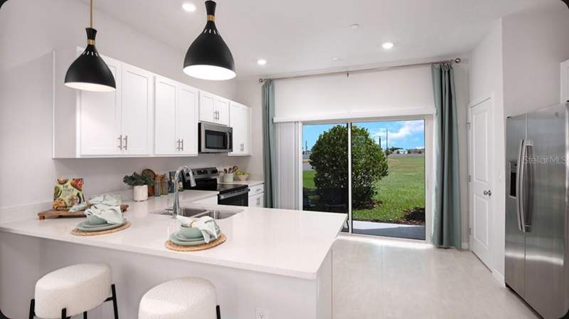 2 bedroom Townhouse at 2790 Armadale Drive #2790, Southloch, Mount Dora — photo 2