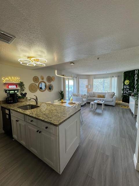6403 Parc Corniche Drive #4308, Orlando FL - photo 9 of 20