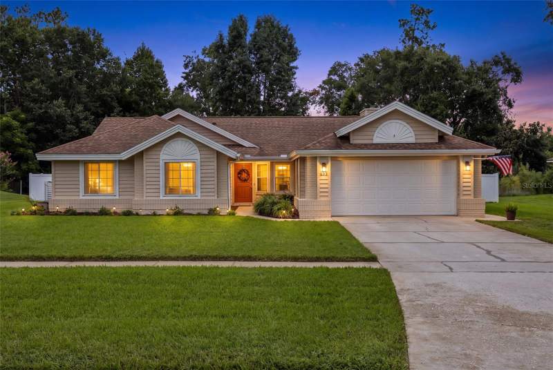 633 PUGH STREET home for sale in Lake Mary Woods