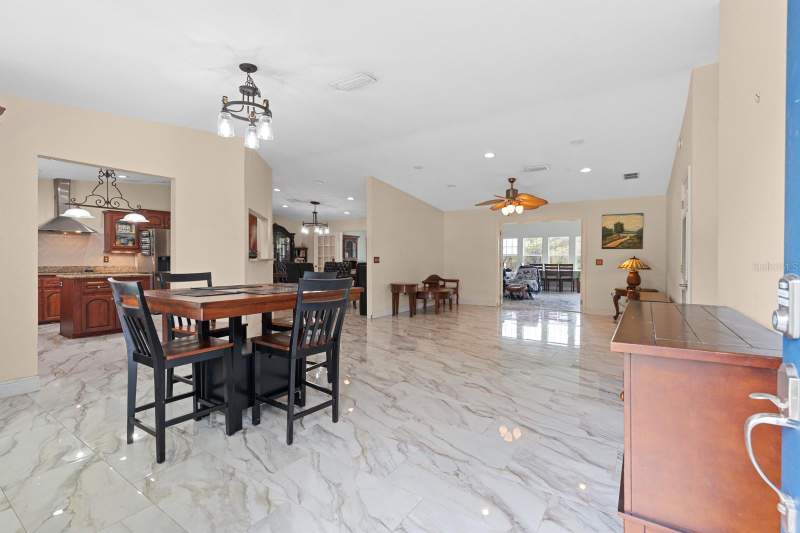 4 bedroom Single Family Residence at 37520 Phelps Road, Zephyrhills Colony Co, Zephyrhills — photo 5