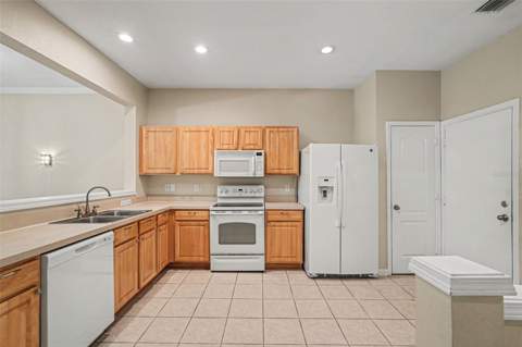 26533 Castleview Way, Wesley Chapel FL - photo 6 of 6