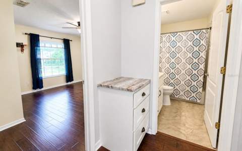6441 Silver Oaks Drive, Zephyrhills FL - photo 22 of 34