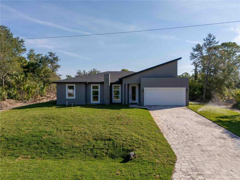 4 bedroom Single Family Residence at 70 McDill Drive, Port Charlotte Sec 047, Port Charlotte — photo 1