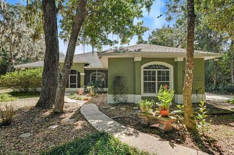 16731 SE 181St Terrace, home for sale in Weirsdale 32195