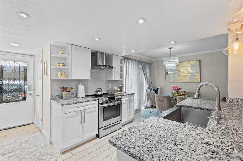 3 bedroom Townhouse at 7303 Los Padres Court, Morganwoods Garden Hms Un 4, Tampa — photo 1