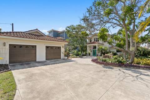 1632 Sea Breeze Drive, Tarpon Springs FL - photo 6 of 96