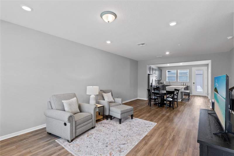 3 bedroom Townhouse at 14376 Sapelo Beach Drive, Isles Of Lake Nona, Orlando — photo 3