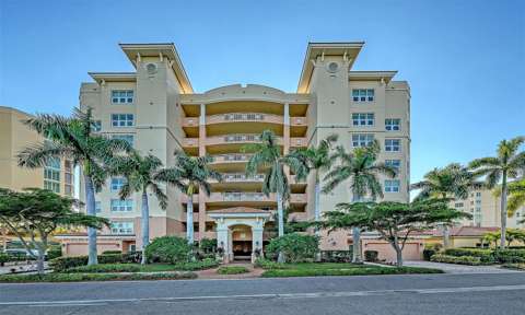 3621 North Point Road #403, golf community for sale in Osprey