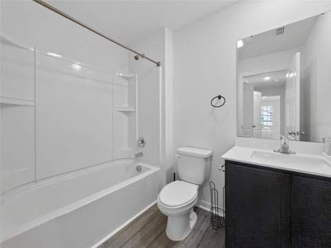 1552 Wynford Circle, Tavares FL - photo 24 of 39