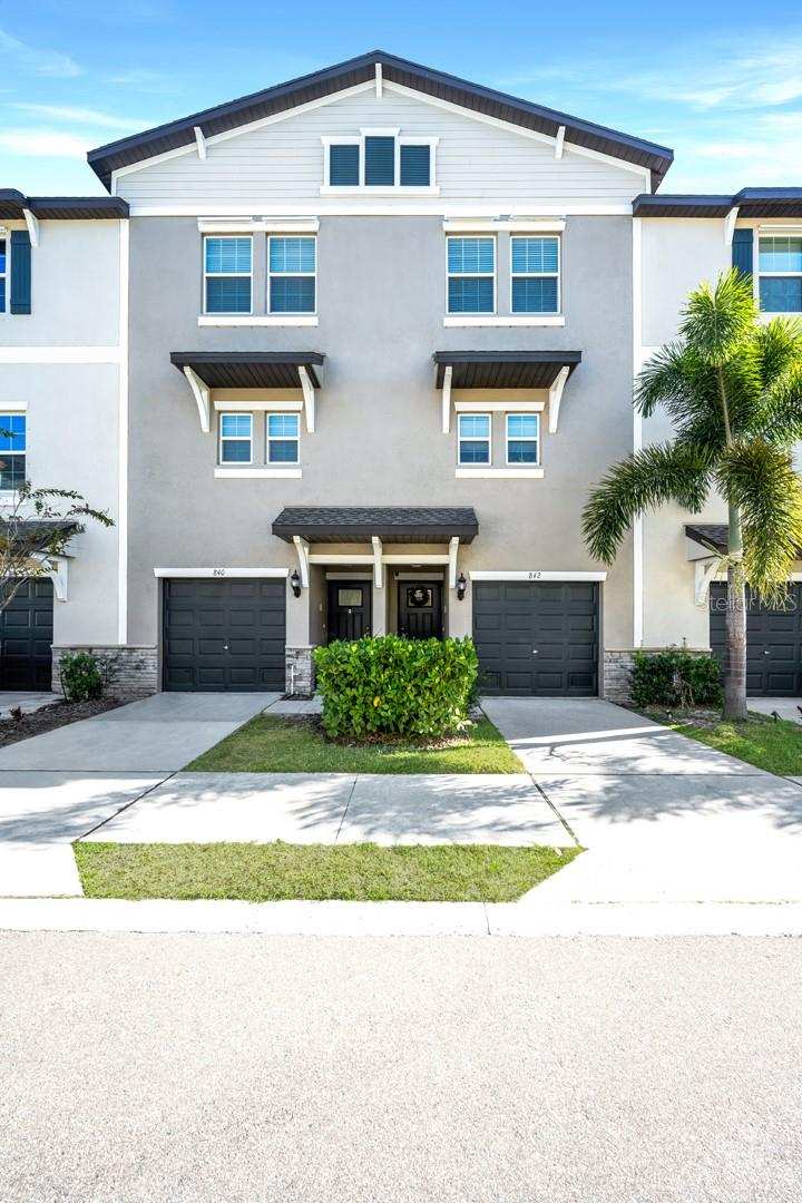 2 bedroom Townhouse at 842 Tennyson Mill Circle, Palm River Twnhms Ph 2, Tampa — photo 1
