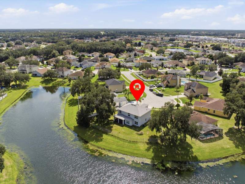 4 bedroom Single Family Residence at 207 Redwood Bark Trail, Tamarind Parke At Cypress Woods Unit 2, Kissimmee — photo 5