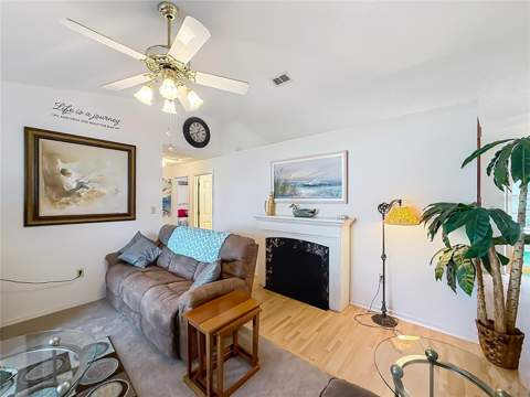 33909 Linda Lane, Leesburg FL - photo 15 of 75