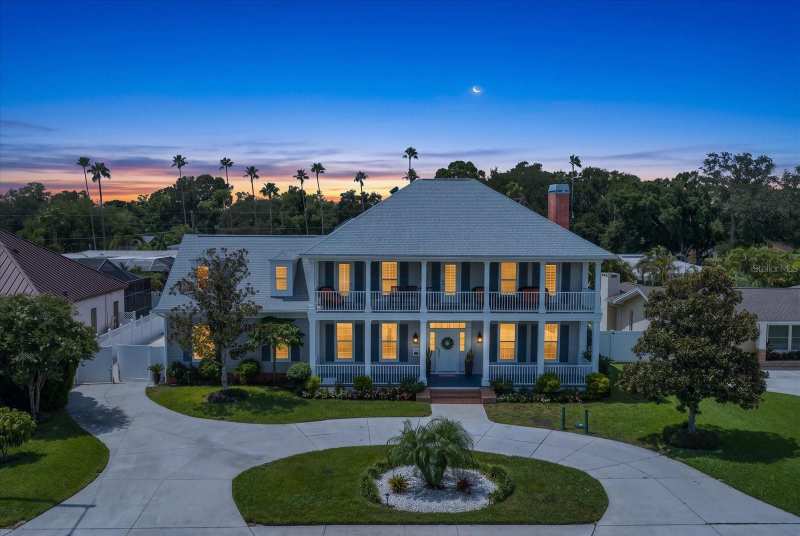 4 bedroom Single Family Residence at 1322 Golf View Drive, Belleair Estates, Belleair — photo 1