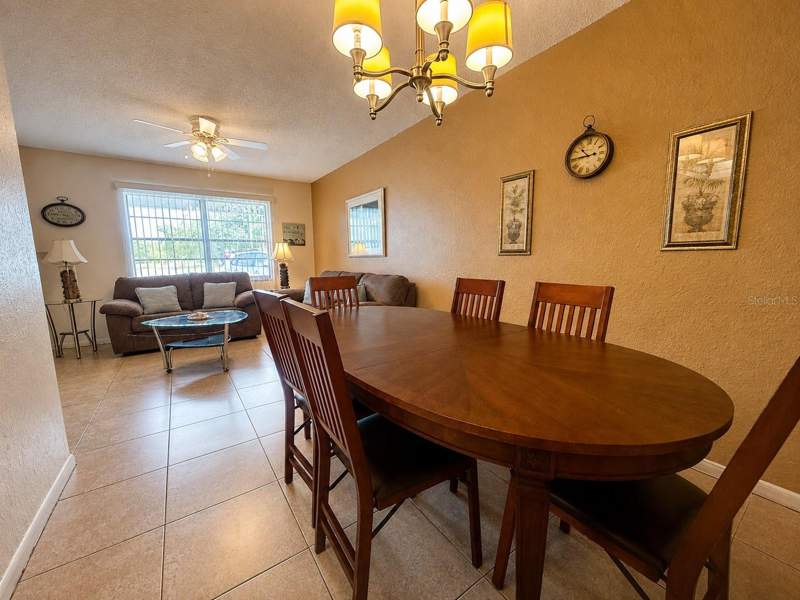 1 bedroom Condominium at 6044 22nd Avenue #2, Villa Valencia Garden Condo, St Petersburg — photo 4
