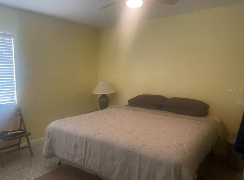 3 bedroom Single Family Residence at 331 Shore Drive, Oldsmar Country Club Estates Sec 3, Oldsmar — photo 4