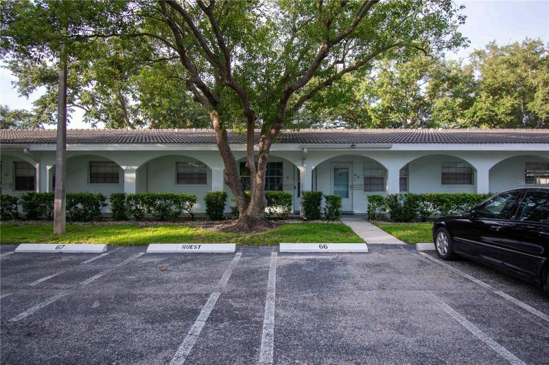 2 bedroom Villa at 11200 102ND AVENUE #66, TWIN OAKS APTS, SEMINOLE — photo 2