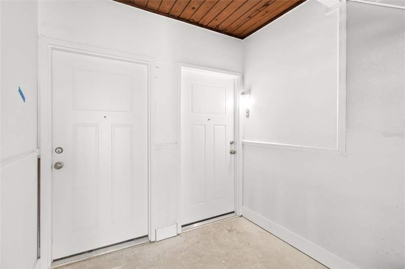 1 bedroom Condominium at 505 Plaza Seville Court #9, La Costa Brava Condo 1, Treasure Island — photo 2